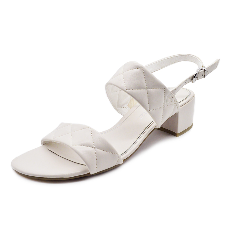 Dámské letní sandály MARCO TOZZI 28206-28 bílá